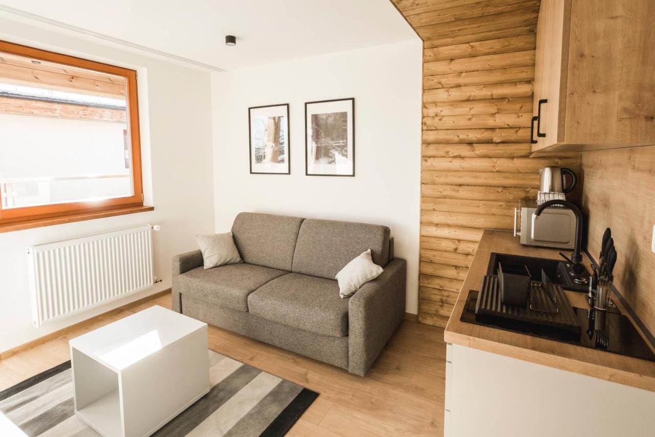 Arietes Marmont Apartmany Strbske Pleso Bagian luar foto