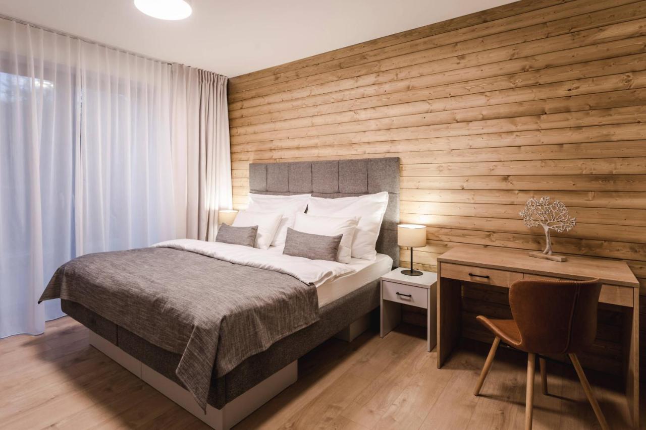 Arietes Marmont Apartmany Strbske Pleso Bagian luar foto